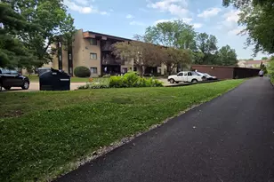1101 E Division St, Lockport, IL 60441 - Photo 16