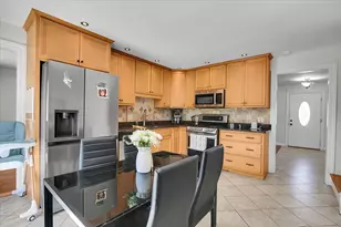 15315 Saint Andrews Dr, Orland Park, IL 60462 - Photo 10