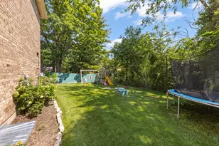 34W624 Courier Ave, Saint Charles, IL 60174 - Photo 34