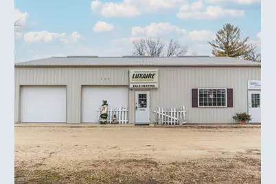 250 E Lincoln Highway, Waterman, IL 60556 - Photo 1