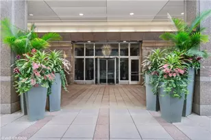 33 W Ontario St, Chicago, IL 60654 - Photo 42