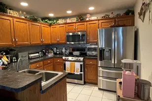 382 Tamarack St, Park Forest, IL 60466 - Photo 4