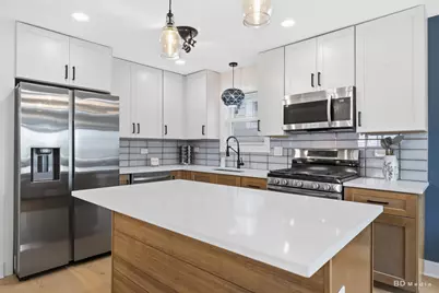 8541 S Givins Court, Chicago, IL 60620 - Photo 6