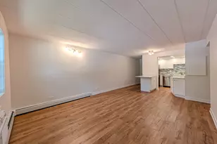 444 S Spring Rd, Elmhurst, IL 60126 - Photo 6