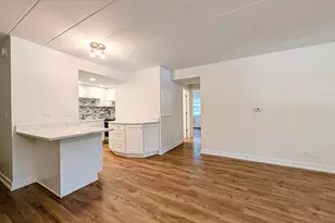 444 S Spring Rd, Elmhurst, IL 60126 - Photo 14