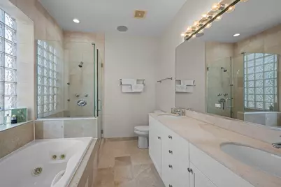876 N Hermitage Avenue #3, Chicago, IL 60622 - Photo 16