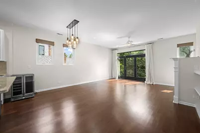 876 N Hermitage Avenue #3, Chicago, IL 60622 - Photo 6