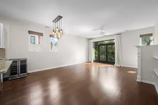 876 N Hermitage Ave, Chicago, IL 60622 - Photo 6