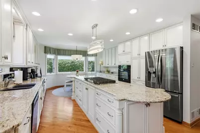 3580 Londonderry Court, Hoffman Estates, IL 60067 - Photo 6