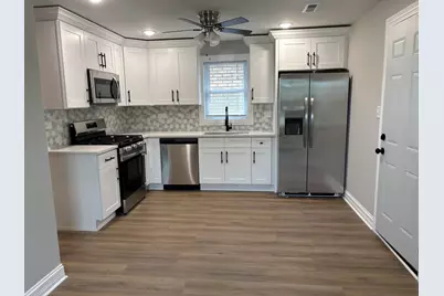 8310 S Buffalo Avenue, Chicago, IL 60617 - Photo 8
