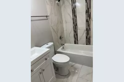 8310 S Buffalo Avenue, Chicago, IL 60617 - Photo 6