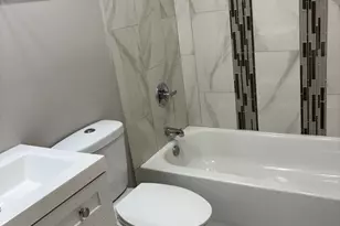 8310 S Buffalo Ave, Chicago, IL 60617 - Photo 6
