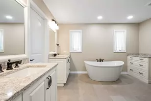 14020 Blackhawk Ln, Orland Park, IL 60462 - Photo 24