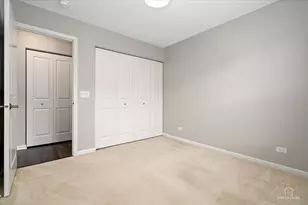 811 Lee St, Des Plaines, IL 60016 - Photo 24
