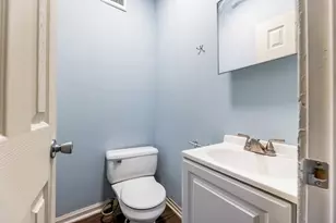 4747 W Monroe St, Chicago, IL 60644 - Photo 8