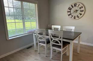 152 Village Creek Dr, Lake in the Hills, IL 60156 - Photo 16