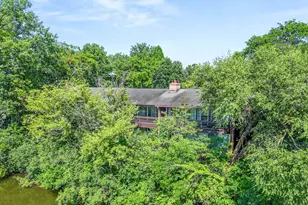 5536 E Lake Dr, Lisle, IL 60532 - Photo 4