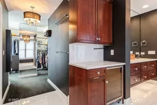 1867 Admiral Ct, Glenview, IL 60026 - Photo 10
