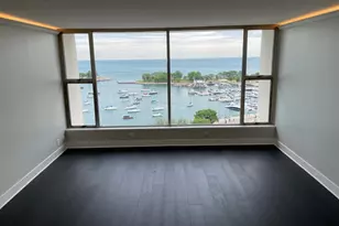 3200 N Lake Shore Dr, Chicago, IL 60657 - Photo 4