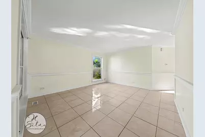 5532 Chantilly Circle, Lake in the Hills, IL 60156 - Photo 2