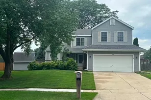 309 S Cross Trail, McHenry, IL 60050 - Photo 1