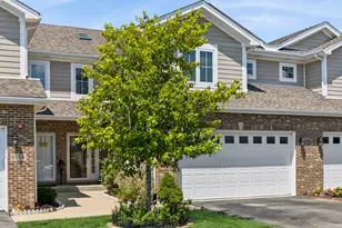 8166 W 87th St, Hickory Hills, IL 60457 - Photo 1