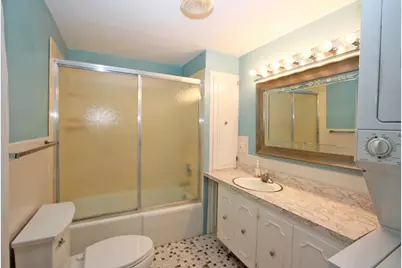 234 N Deerpath Road, Lake Zurich, IL 60047 - Photo 16