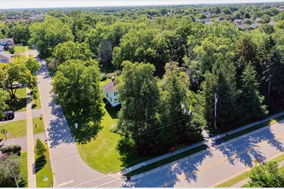 21763 N Deerpath Road, Lake Zurich, IL 60047 - Photo 10