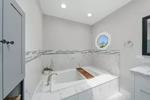 15612 Bramblewood Rd, Oak Forest, IL 60452 - Photo 22