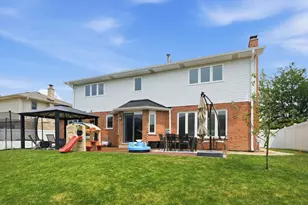 15612 Bramblewood Rd, Oak Forest, IL 60452 - Photo 38