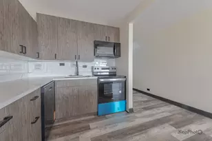 7337 S South Shore Dr, Chicago, IL 60649 - Photo 12