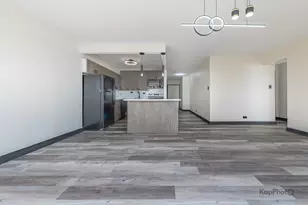 7337 S South Shore Dr, Chicago, IL 60649 - Photo 6