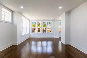 8025 S Euclid Ave, Chicago, IL 60617 - Photo 4