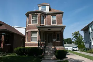 4342 N Lowell Ave, Chicago, IL 60641 - Photo 1