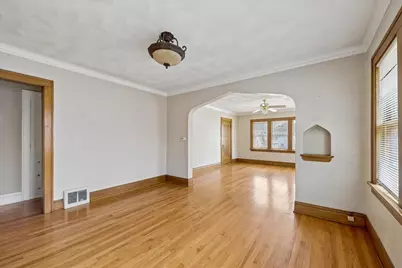 905 18th Street, Rockford, IL 61104 - Photo 4