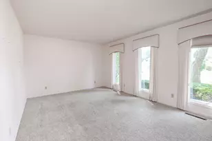 11 Windsor Ct, Bourbonnais, IL 60914 - Photo 10