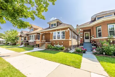 3035 N Luna Avenue, Chicago, IL 60641 - Photo 2