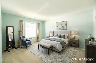 326 Woodbury Ct, Schaumburg, IL 60193 - Photo 8