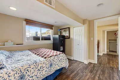 20 W Fullerton Avenue, Glendale Heights, IL 60139 - Photo 14