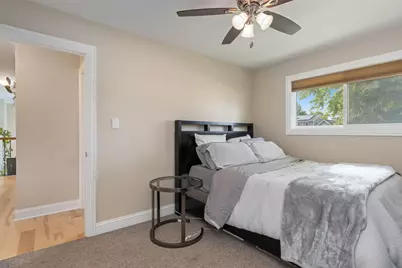 20 W Fullerton Avenue, Glendale Heights, IL 60139 - Photo 20