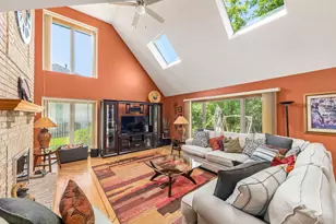 1310 Hamlin Ave, Flossmoor, IL 60422 - Photo 8