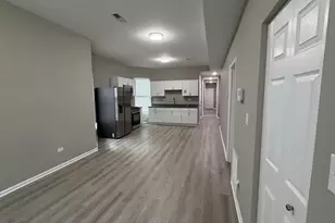 5344 S Aberdeen St, Chicago, IL 60609 - Photo 2