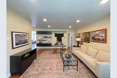 2332 Belleview Avenue, Westchester, IL 60154 - Photo 2