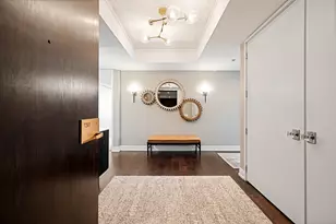 180 E Pearson St, Chicago, IL 60611 - Photo 2