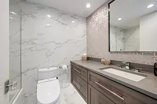 180 E Pearson St, Chicago, IL 60611 - Photo 26