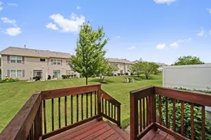 371 McGrath Dr, Oswego, IL 60543 - Photo 24