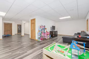 932 Merrill New Rd, Sugar Grove, IL 60554 - Photo 24