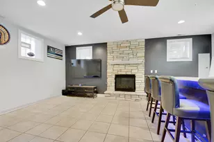 11241 S Central Park Ave, Chicago, IL 60655 - Photo 32