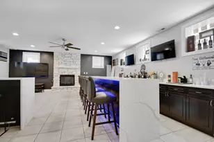 11241 S Central Park Ave, Chicago, IL 60655 - Photo 30