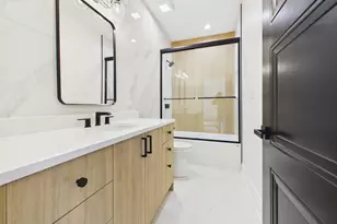 2638 W Superior St, Chicago, IL 60612 - Photo 34
